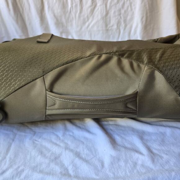 Osprey Porter 46 L Travel Back Duffel Bag Olive Green w 3 Matching Packing Cubes - Picture 9 of 12